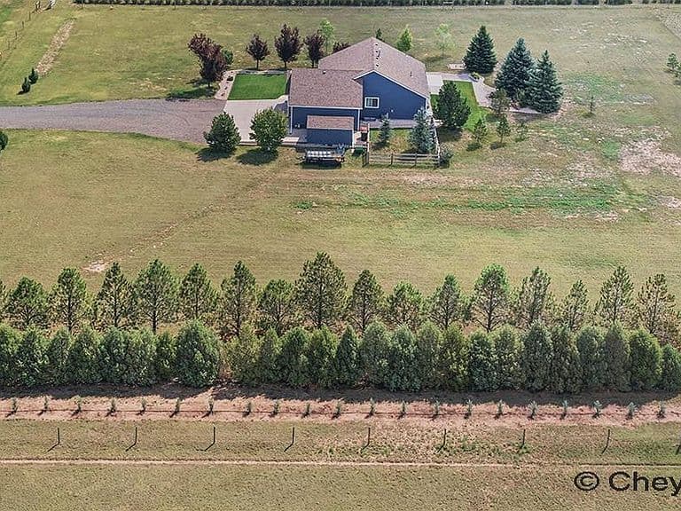 6631 Elizabeth Rd photo 1