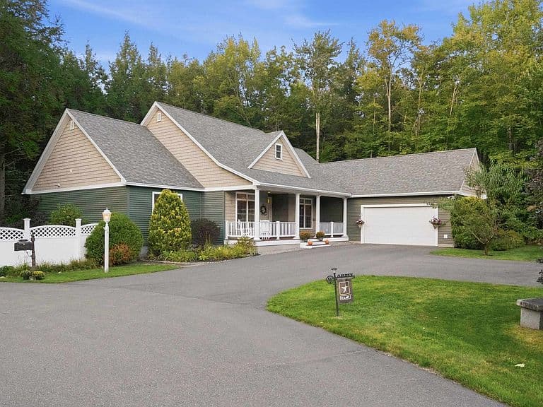 26 Pollard Pines Drive photo 2
