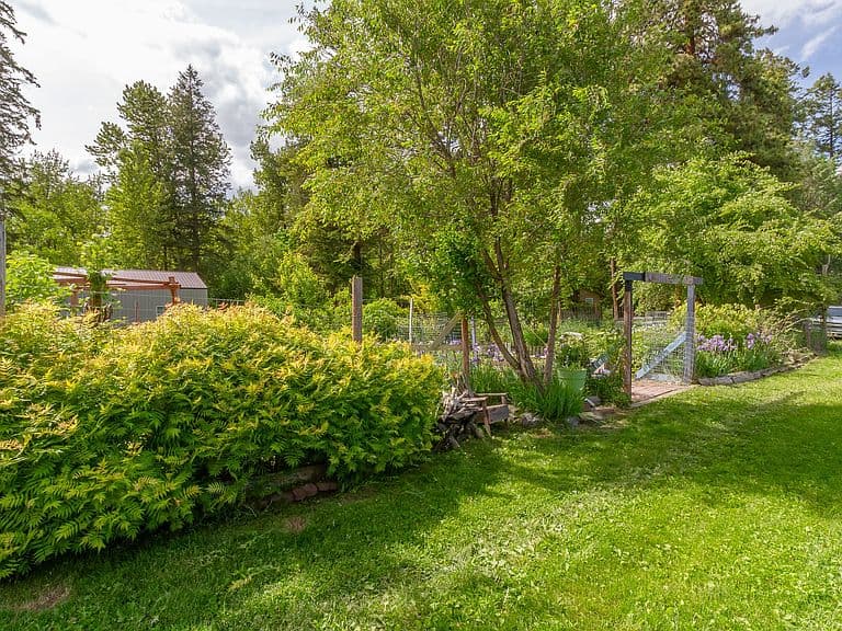 712 Conrad Dr photo 5