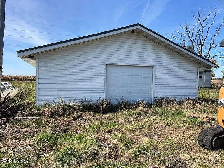 15872 454th Ave photo 4