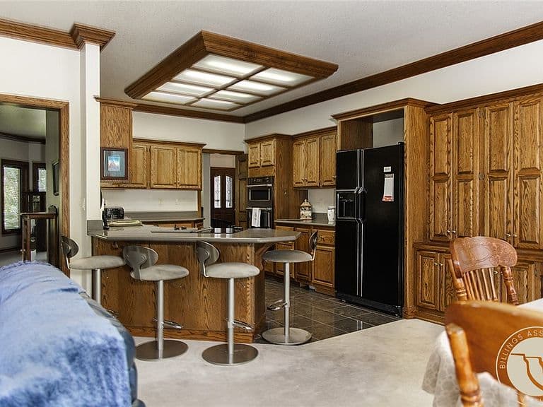 37 Heatherwood Ln photo 3