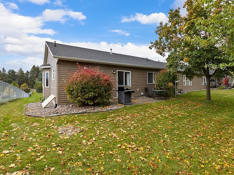 309 Commons Way photo 5