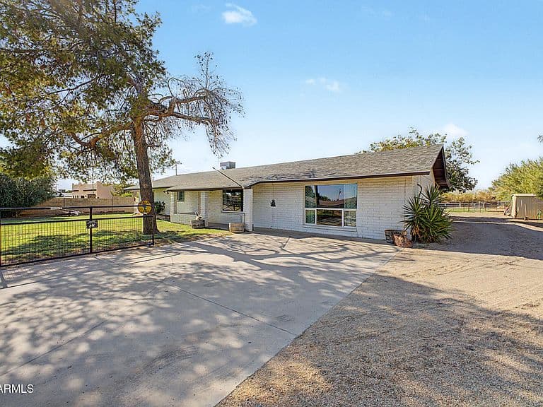 3522 W WESTCOTT Drive photo 2