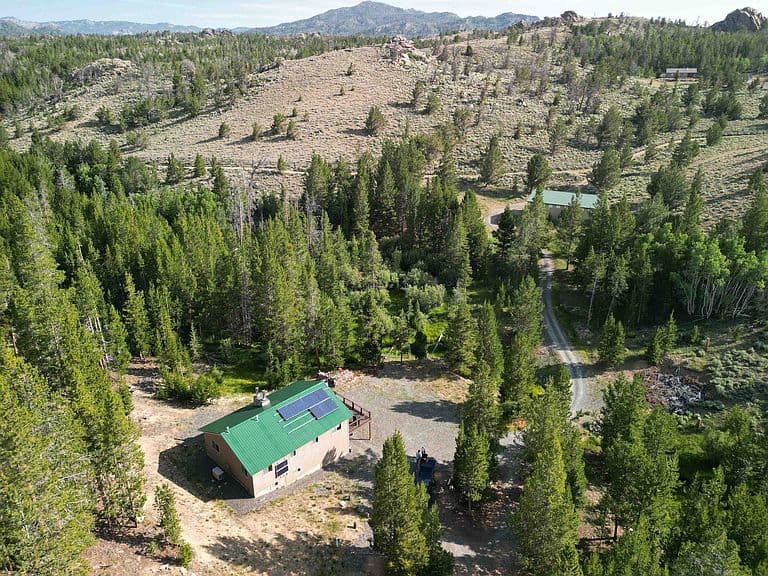 3858 Highway 28 photo 2