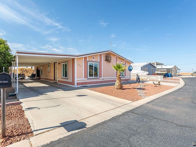 1461 W Mia Ln photo 4