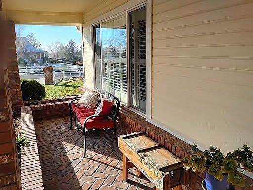 1326 Santa Cruz Dr photo 3
