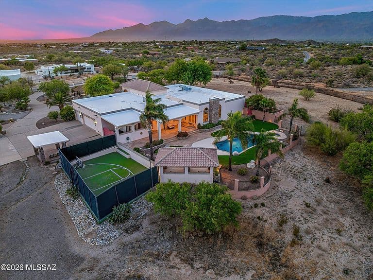 11555 E Pantano Trl photo 2