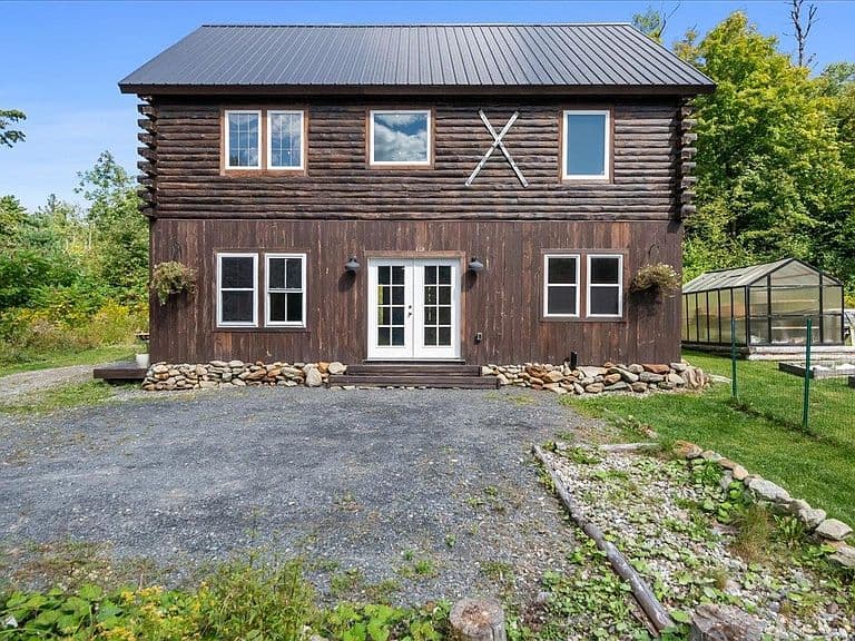 1314 Scrabble Hill Road photo 4