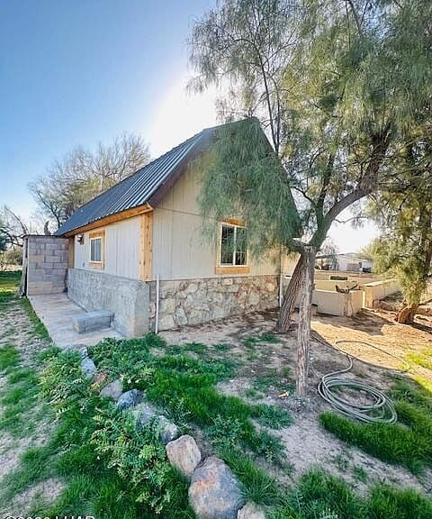 29525 Beer Barrel Ln photo 4