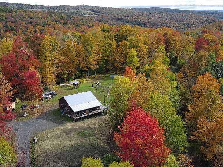 237 Upper Maloney Road photo 1