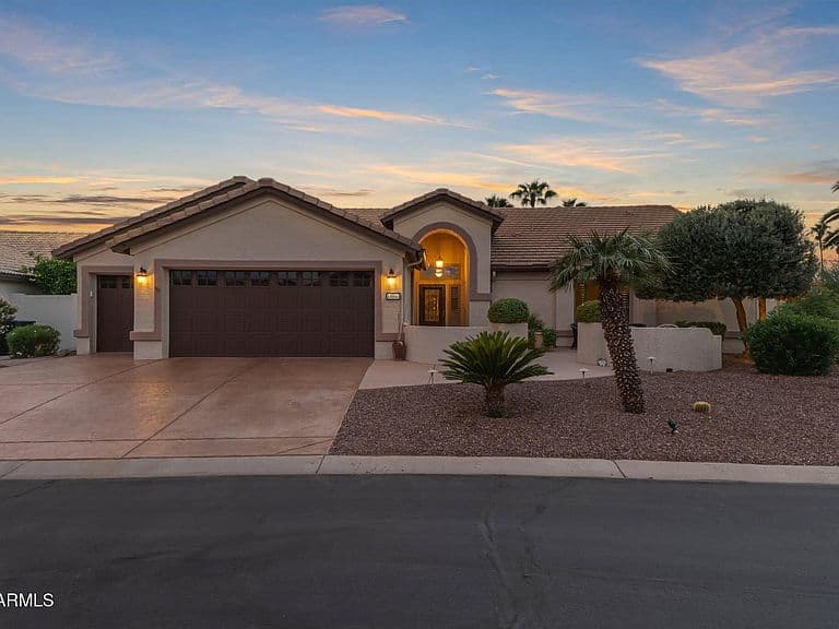 15993 W CATALINA Drive photo 4