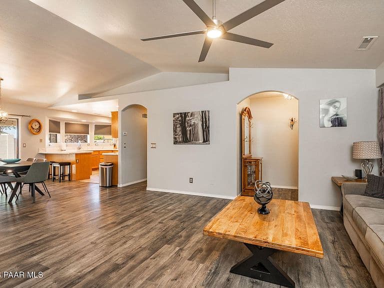 7146 N Viewscape Dr photo 5