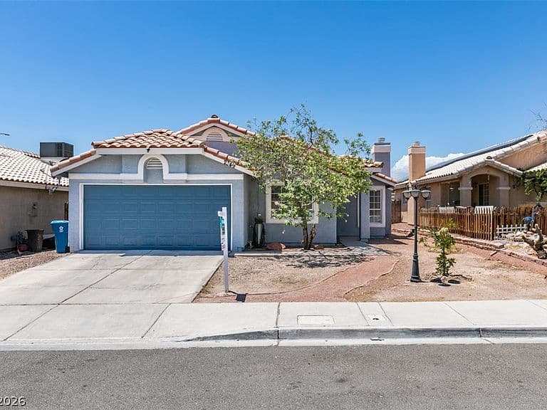 2349 Black Bush Ln photo 1