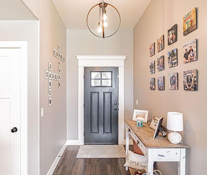 4216 E Vision Dr photo 3