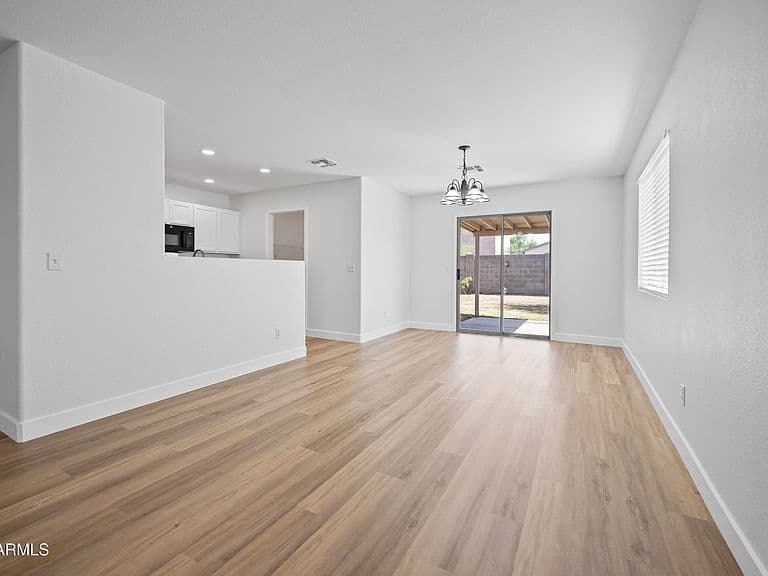 1055 E DESERT MOON Trail photo 5