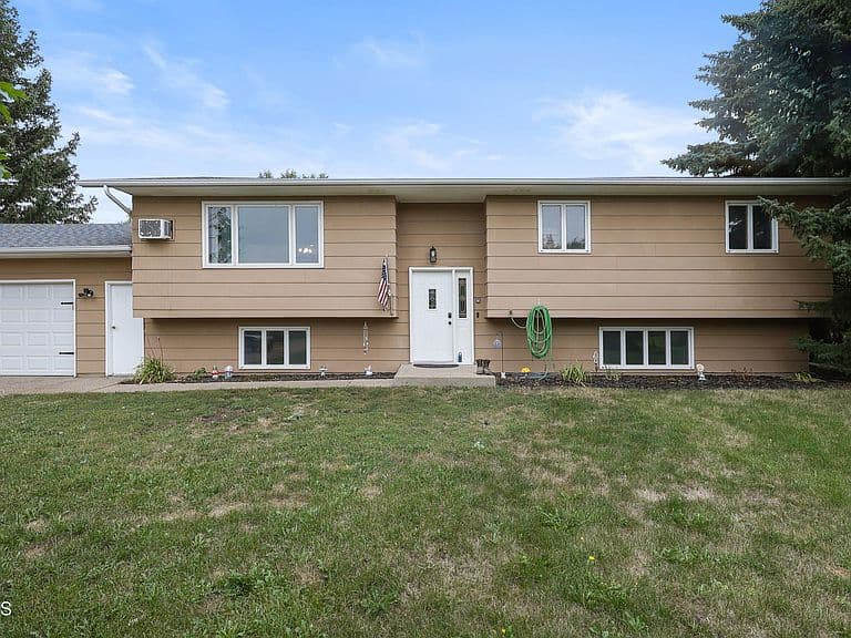 5005 Highland Rd NW photo 2