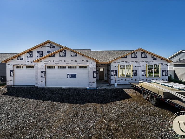 3524 Crater Lake Ave photo 1