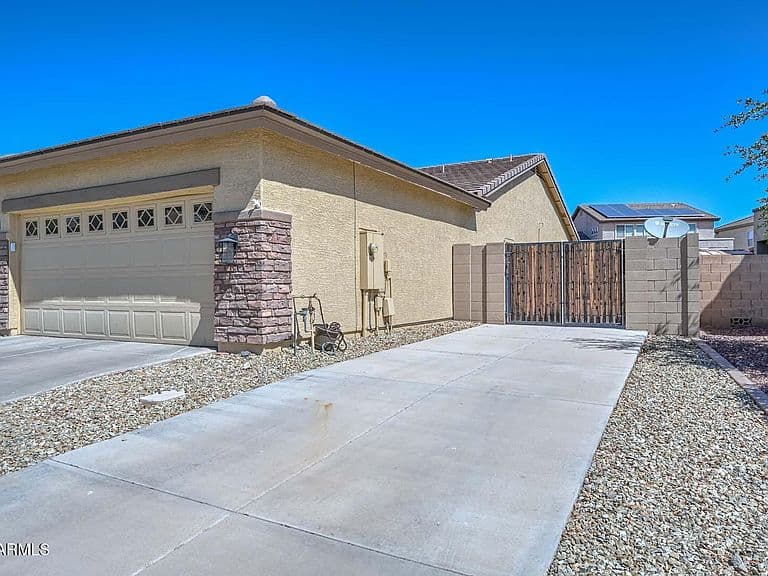 21974 W LASSO Lane W photo 5