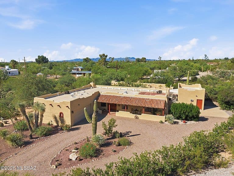 1250 W Panorama Rd photo 2