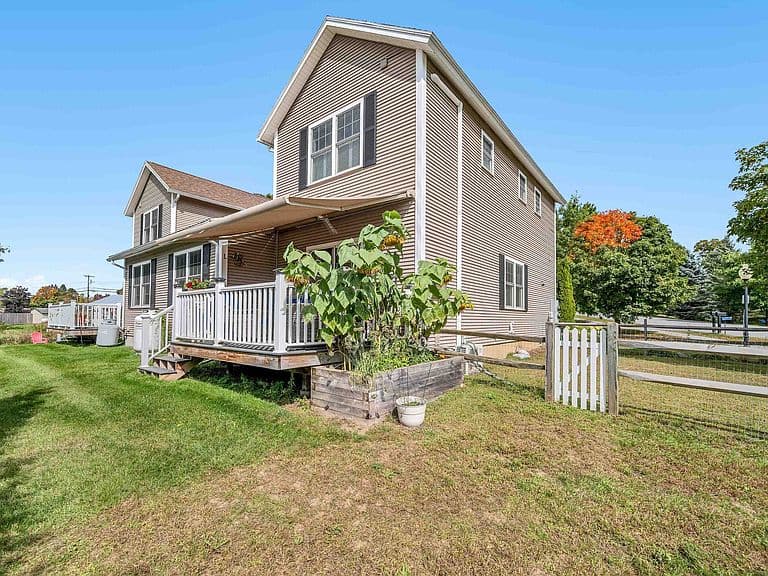 20A Pope Meadow Drive photo 2