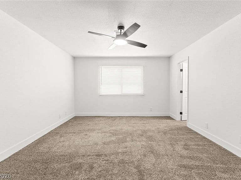 2431 Old Forge Ln APT 104 photo 4