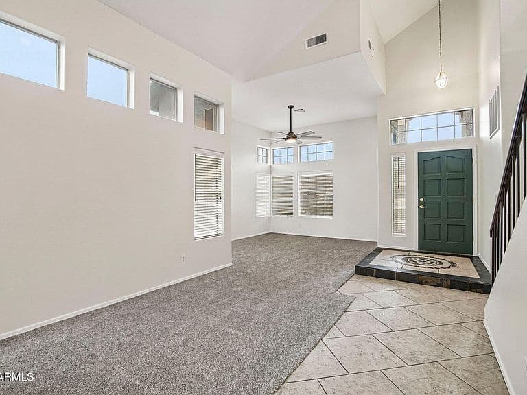 16837 S 31ST Way photo 3
