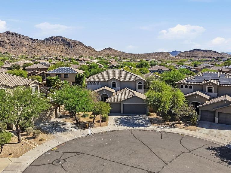 8370 W SPUR Drive photo 4
