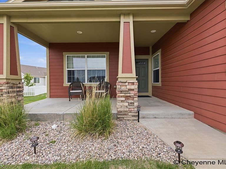 6808 Brave Ct photo 4