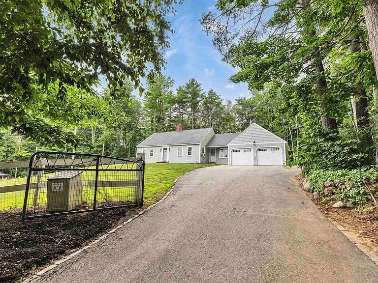 58 Hunter Farm Road photo 1