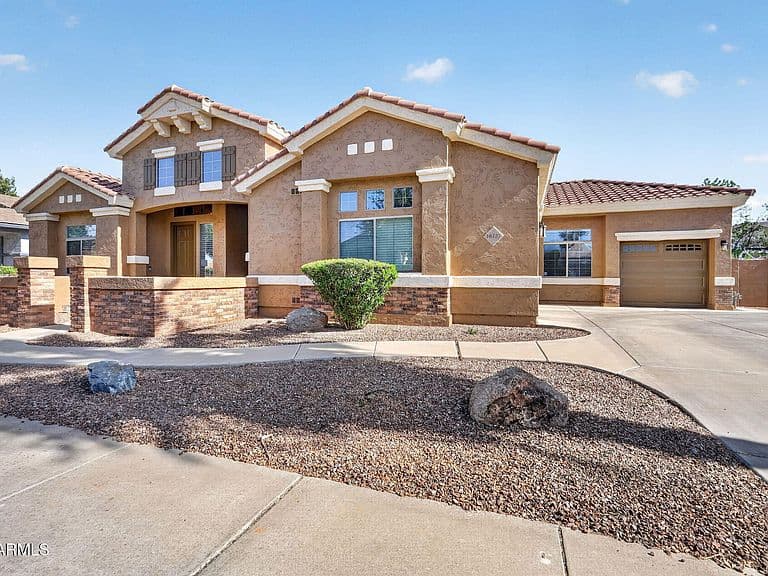 18727 E PINE VALLEY Drive photo 3
