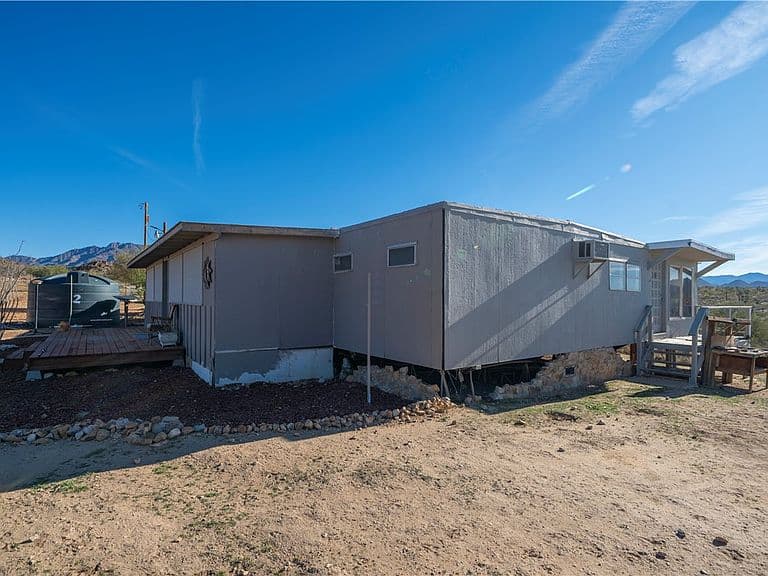 10887 S Duncan Rd photo 3