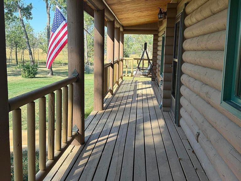 432 Highway 528 photo 3