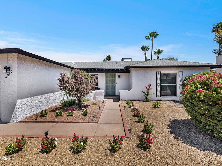 4910 E PRESIDIO Road photo 1