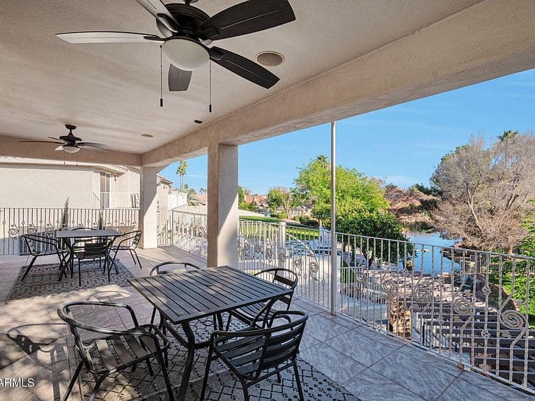 155 N BROOKSIDE Street photo 3