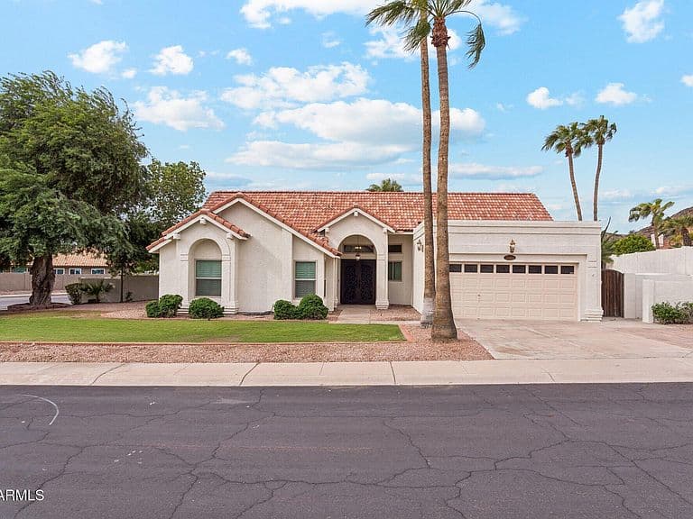 15414 S 38TH Street photo 1