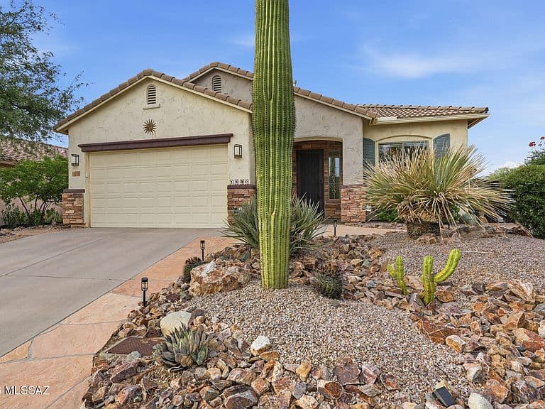 1230 W Lyle Ln photo 2