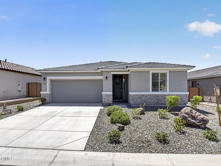 18723 E RICHO Drive photo 2