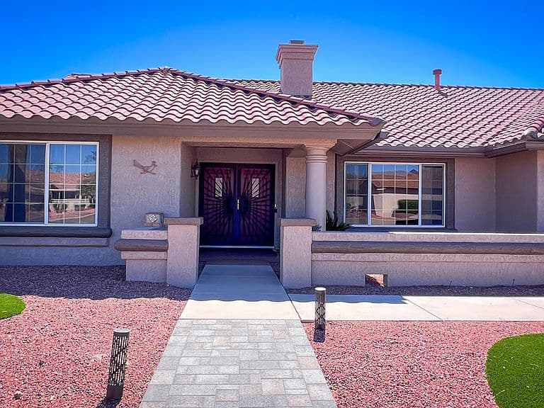 13917 W PAVILLION Drive photo 3