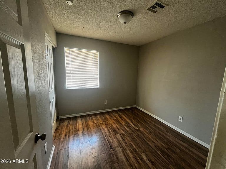 7301 W HEATHERBRAE Drive photo 5