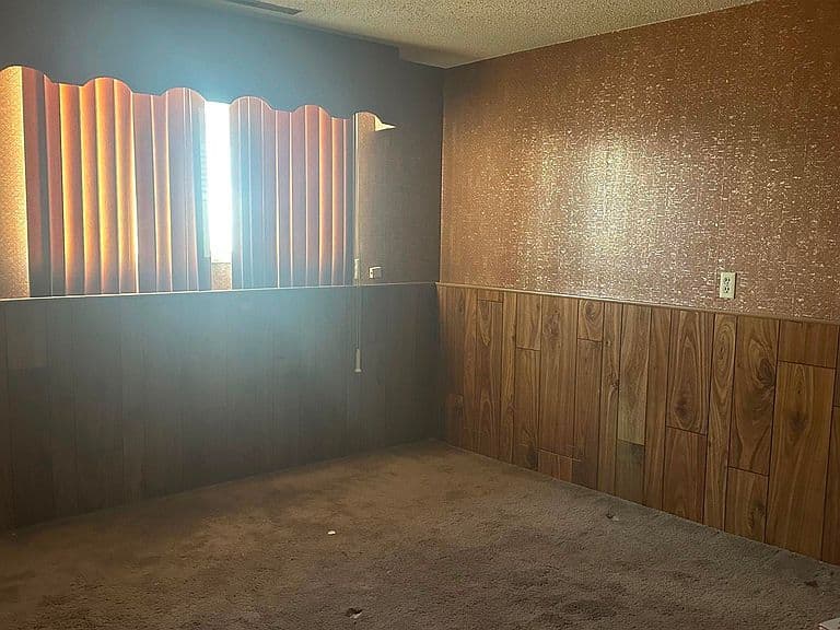 1021 Oak Way photo 3