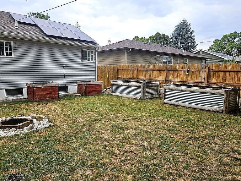 2303 Avenue B photo 3