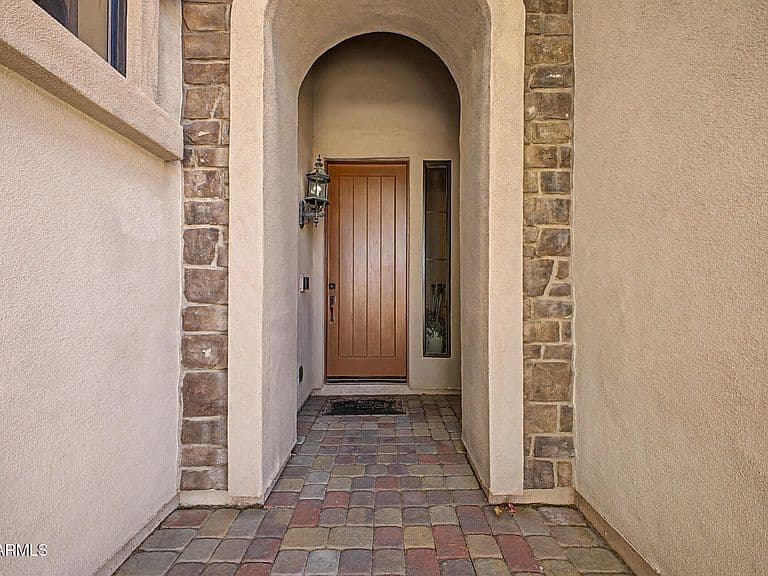 7223 E NATHAN Street photo 2
