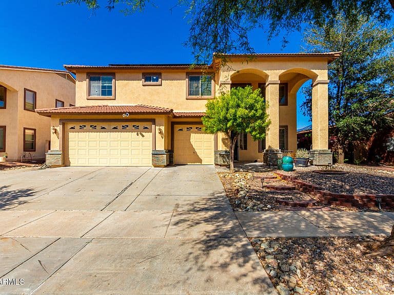 15826 W MERCER Lane photo 1