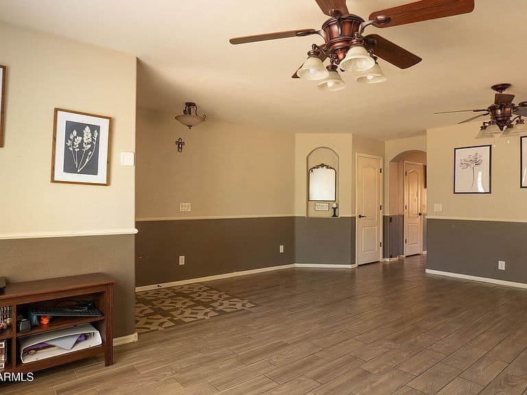 40853 W SANDERS Way photo 2