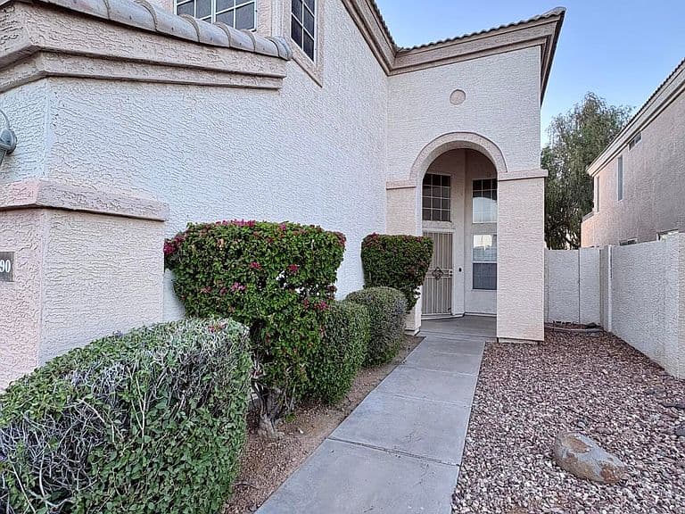 13590 W DESERT FLOWER Drive photo 3