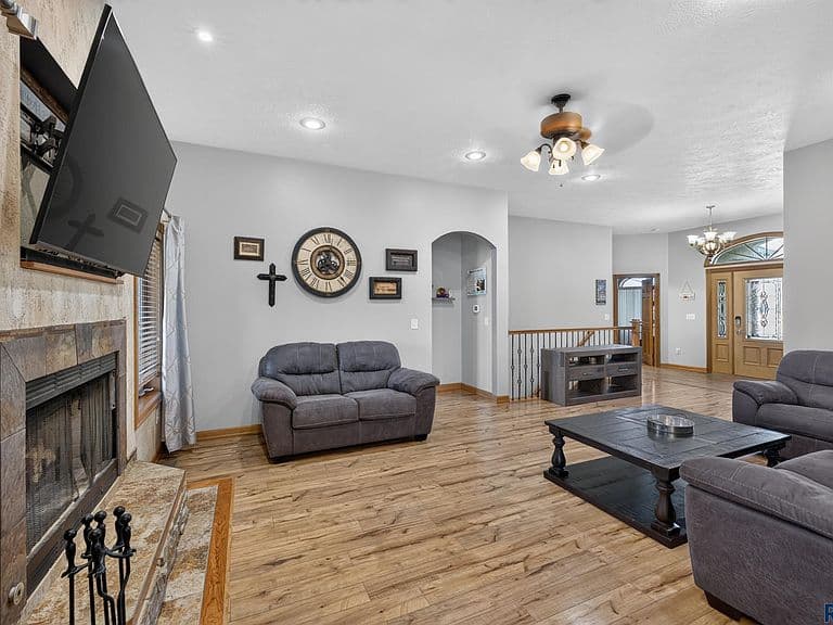 4305 W Pat St photo 4
