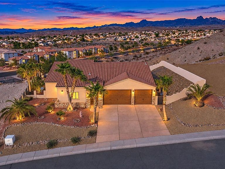 2873 Tuscany Way photo 2