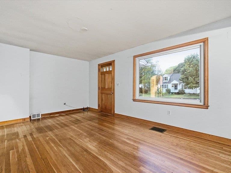 26 Pennington Drive photo 3