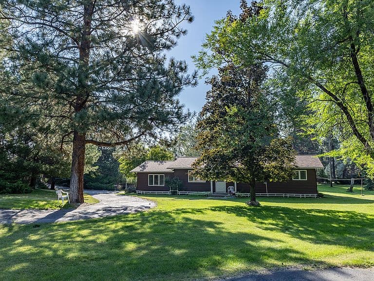 109 Canyon Creek Dr photo 1