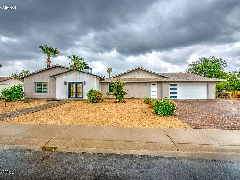 13451 N 50TH Street photo 2
